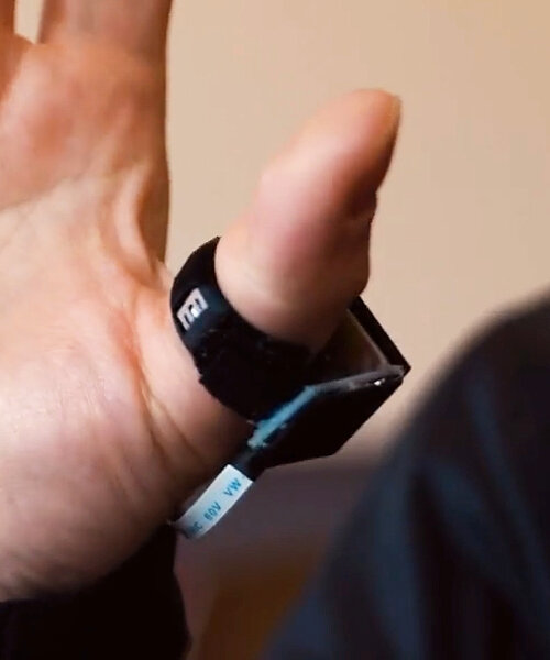 wearable AI ring converts sign language into texts for smartphones and computers